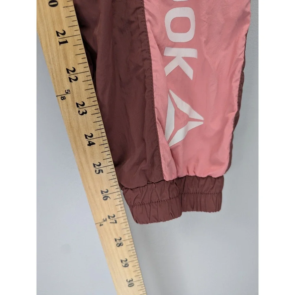 REEBOK Women's Maroon Pink Joggers M Elastic Ankle Pockets Drawstring Mesh Lined